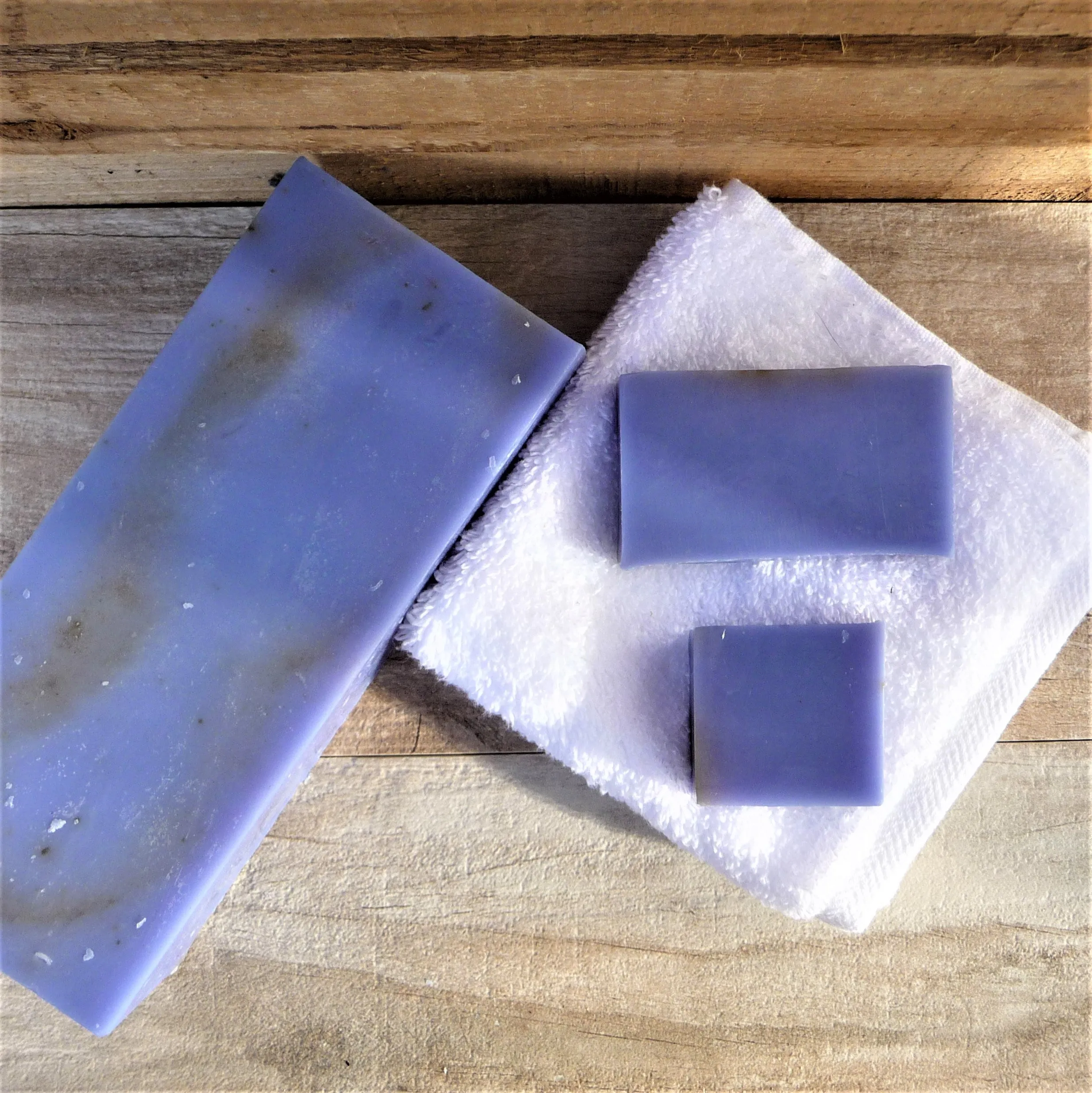 Lavender & Jojoba Shampoo Bar